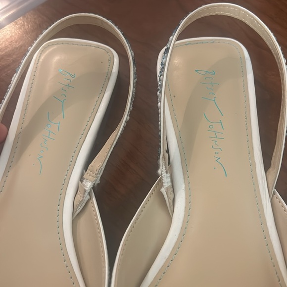 Bought and never worn- missed return window - Picture 2 of 3